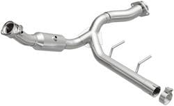 MagnaFlow OEM Grade Direct-Fit Catalytic Converter  image
