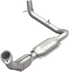 MagnaFlow HM Grade Direct-Fit Catalytic Converter  image