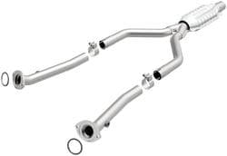 MagnaFlow HM Grade Direct-Fit Catalytic Converter  image