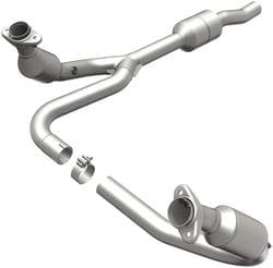 MagnaFlow HM Grade Direct-Fit Catalytic Converter  image
