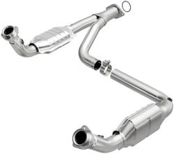 MagnaFlow OEM Grade Direct-Fit Catalytic Converter  image