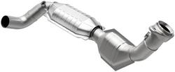 MagnaFlow OEM Grade Direct-Fit Catalytic Converter  image