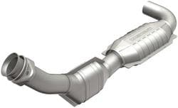 MagnaFlow OEM Grade Direct-Fit Catalytic Converter  image
