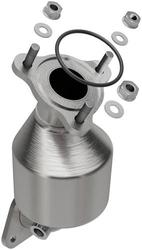 MagnaFlow OEM Grade Direct-Fit Catalytic Converter  image